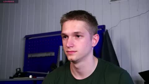 Snapshot of dustyn_fox chatting on 11/08/25, 03:12 Dustyn online show from 11/08/25, 03:12