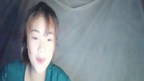 Snapshot of dusy_show chatting on 11/25/25, 09:09 dusy_show online show from 11/25/25, 09:09