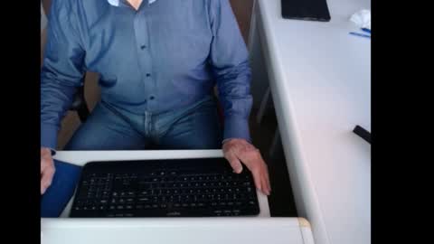 dutchpornking2 online show from 10/20/25, 06:47