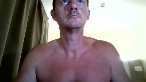 Snapshot of dutchwanker123 chatting on 02/19/25, 10:45 dutchwanker123 online show from 02/19/25, 10:45