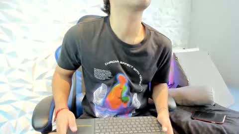 Dylan online show from 10/02/25, 01:29
