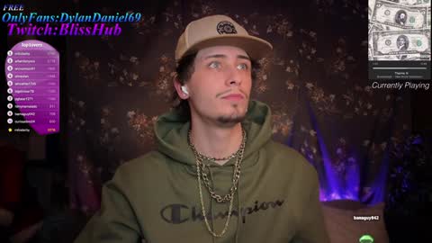 Dylan Daniel 7.8 online show from 12/11/24, 07:42