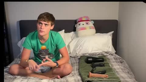 dylanfruits online show from 10/27/25, 09:52