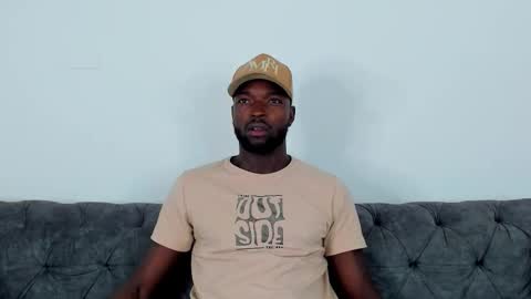 Snapshot of dylantaylor_1 chatting on 10/24/25, 04:09 Dylan Taylor online show from 10/24/25, 04:09