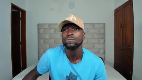 Snapshot of dylantaylor_1 chatting on 11/16/25, 12:11 Dylan Taylor online show from 11/16/25, 12:11