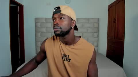 Snapshot of dylantaylor_1 chatting on 11/20/25, 12:16 Dylan Taylor online show from 11/20/25, 12:16