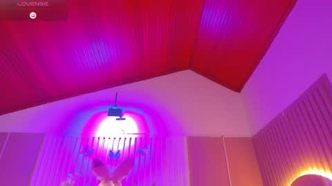 Juana online show from 10/16/25, 11:22