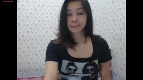 Snapshot of earthlypleasures chatting on 11/05/25, 09:04 shaina online show from 11/05/25, 09:04