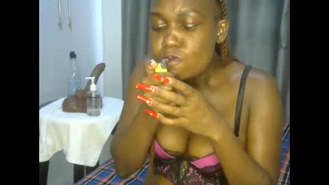 Snapshot of east_queen chatting on 03/04/25, 07:08 east_queen online show from 03/04/25, 07:08