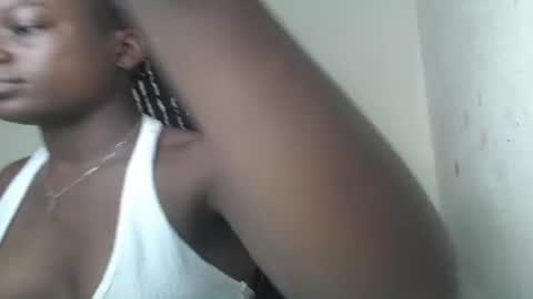 eatuupx online show from 01/25/25, 08:42