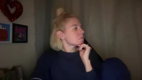 americnbarbie online show from 10/11/25, 12:10