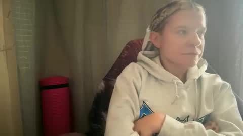 americnbarbie online show from 10/27/25, 04:55