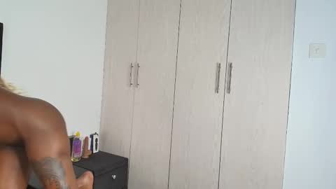 Snapshot of ebony_angelina chatting on 09/28/25, 10:48 Angelina online show from 09/28/25, 10:48