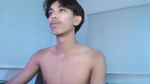 Snapshot of ebony_fuckboy chatting on 10/29/25, 11:34 ebony_fuckboy online show from 10/29/25, 11:34