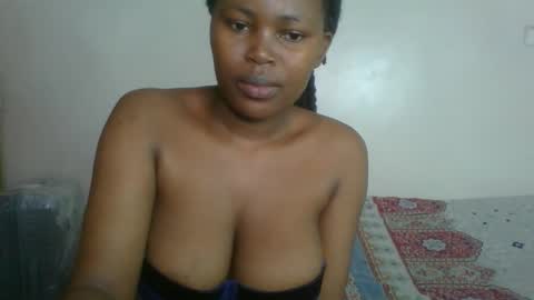 Snapshot of ebony_meeky chatting on 09/30/25, 05:18 ebony_meeky online show from 09/30/25, 05:18