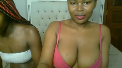 Snapshot of ebony_meeky chatting on 10/06/25, 03:04 ebony_meeky online show from 10/06/25, 03:04