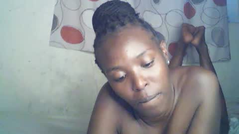Snapshot of ebony_phoenix12 chatting on 10/10/25, 01:10 ebony_phoenix12 online show from 10/10/25, 01:10