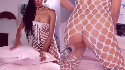 Snapshot of ebony_skyee chatting on 10/14/25, 01:45 SKYE online show from 10/14/25, 01:45