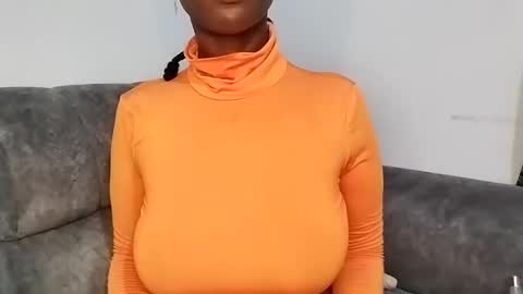 Ebony Melanie online show from 03/02/25, 09:54