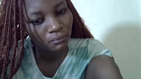 Snapshot of ebonycutegal4 chatting on 11/03/25, 07:31 MELLEN online show from 11/03/25, 07:31