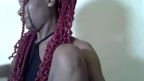 Snapshot of ebonycutegal4 chatting on 11/11/25, 06:57 MELLEN online show from 11/11/25, 06:57