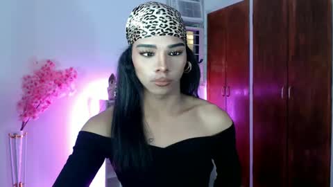 Snapshot of ebonyenchantressx chatting on 03/10/25, 10:37 ebonyenchantressx online show from 03/10/25, 10:37