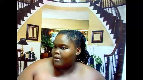 ebonyhotbuns4u2luv online show from 02/11/25, 10:04