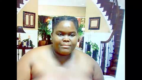 ebonyhotbuns4u2luv online show from 02/12/25, 12:58