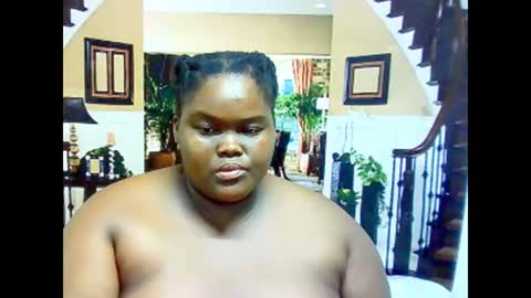 ebonyhotbuns4u2luv online show from 02/13/25, 07:03