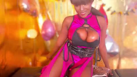 Ebony Savage online show from 10/05/25, 01:42
