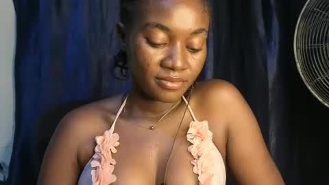ebonyx_kokox online show from 10/02/25, 12:01