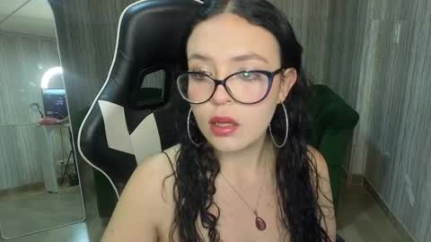 Snapshot of eden_vice_t chatting on 11/08/25, 01:33 Eden vice online show from 11/08/25, 01:33