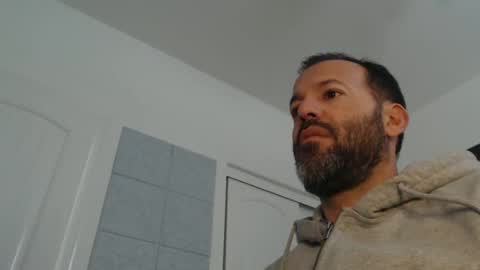 Snapshot of edge_masters chatting on 02/07/25, 07:38 EdgeM online show from 02/07/25, 07:38