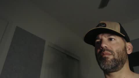 Snapshot of edge_masters chatting on 02/24/25, 10:26 EdgeM online show from 02/24/25, 10:26