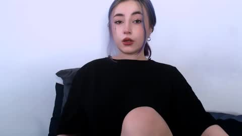 Snapshot of ediefris chatting on 11/01/25, 09:44 fickle demon made of clumps of matter online show from 11/01/25, 09:44