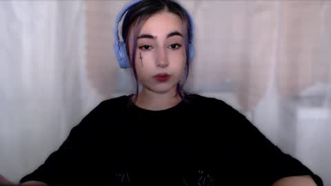 Snapshot of ediefris chatting on 11/30/25, 11:09 fickle demon made of clumps of matter online show from 11/30/25, 11:09