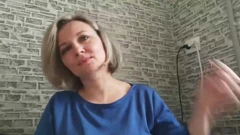Snapshot of edithmanning chatting on 03/06/25, 06:30 edithmanning online show from 03/06/25, 06:30