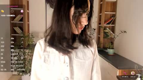 Nikki online show from 11/05/25, 01:16