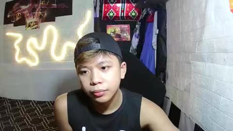 urasian chub online show from 11/23/25, 12:05