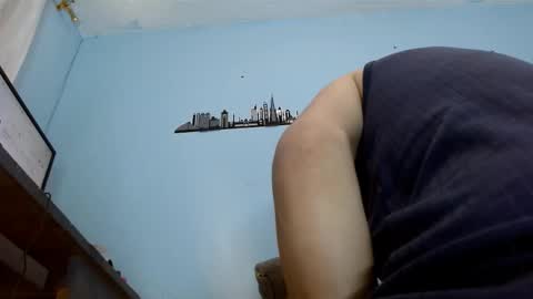 edward online show from 11/28/25, 09:45