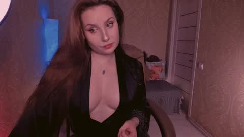 eesmaaarr online show from 10/06/25, 10:18