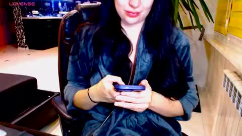 Snapshot of effy_m chatting on 10/06/25, 06:38 Effy online show from 10/06/25, 06:38