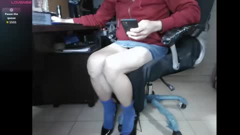 efi_crossou online show from 10/31/25, 06:20