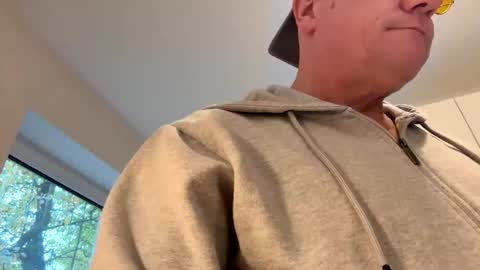 eichelhorn online show from 10/23/25, 10:58