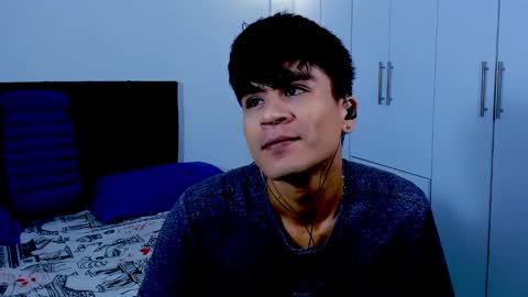 Snapshot of eiden_allenx1 chatting on 12/20/24, 12:16 eiden_allenx1 online show from 12/20/24, 12:16