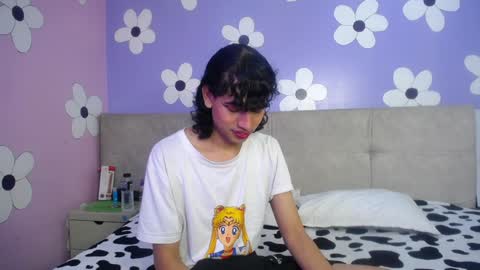 Eimyflorian online show from 01/21/25, 11:46