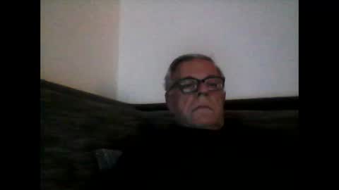 Snapshot of eisbaer1957 chatting on 01/25/25, 08:42 eisbaer1957 online show from 01/25/25, 08:42