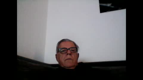 Snapshot of eisbaer1957 chatting on 02/16/25, 06:54 eisbaer1957 online show from 02/16/25, 06:54