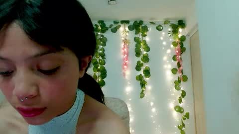 eiviiy1609 online show from 11/14/25, 01:54