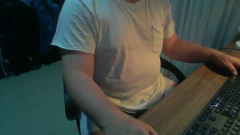 Juan Pablo M online show from 02/06/25, 03:37